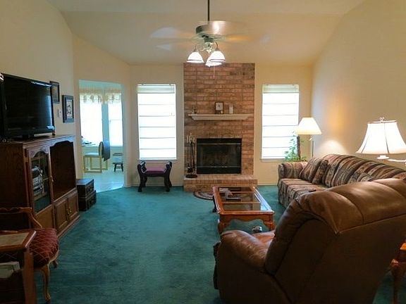 5th image of 516 Silver Stone Dr