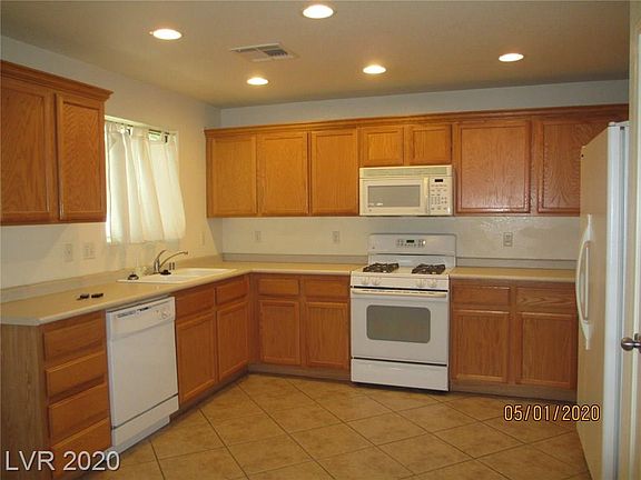 2nd image of 3813 Bayamon St #0