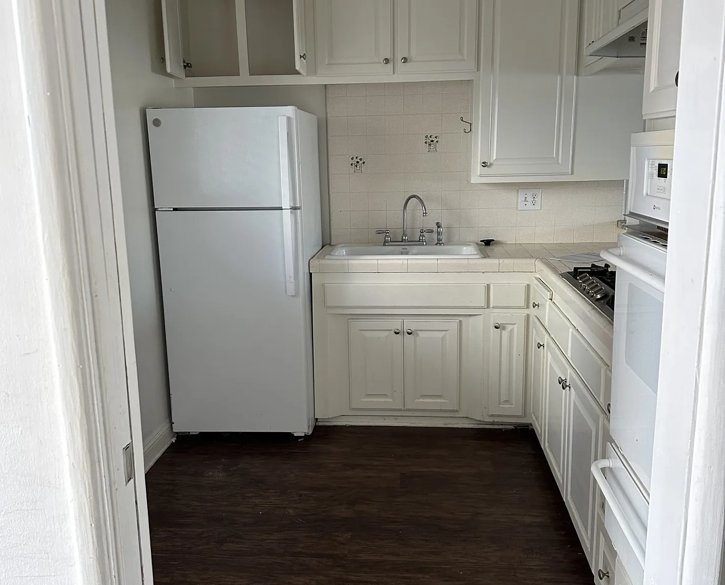 2 bed, 1.5 bath, $3,375 — Photo 4