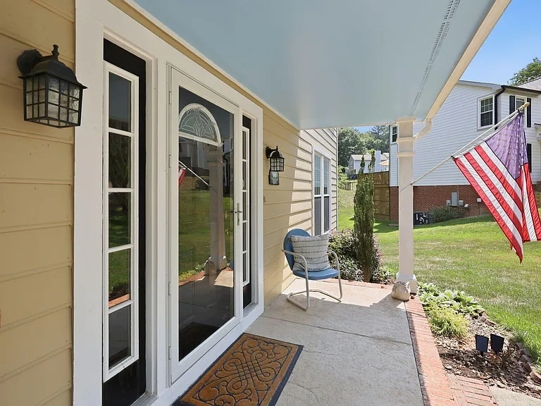 106 Dilworth Ct — Photo 49