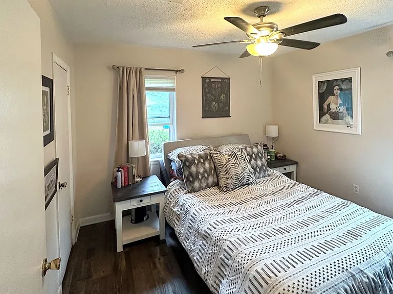 2120 Eliasberg St — Photo 8