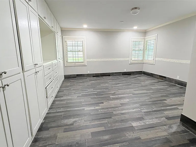 3310 N Braeswood Blvd — Photo 4
