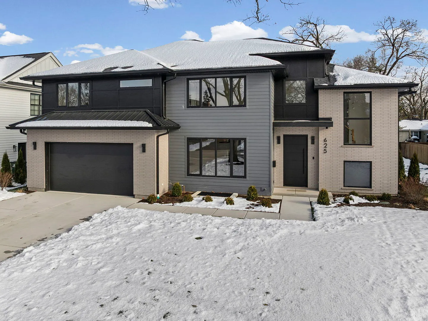 625 Wissing Ln photo 1