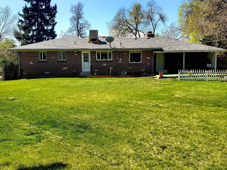 3555 W Pimlico Ave — Photo 1
