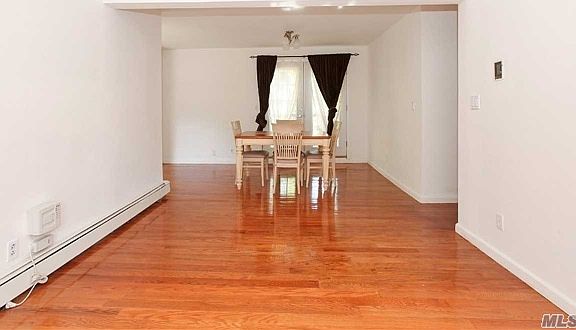 3rd image of 15 Halsey St