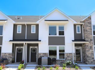 2438 N Blossom Cir, Long Lake, MN 55356