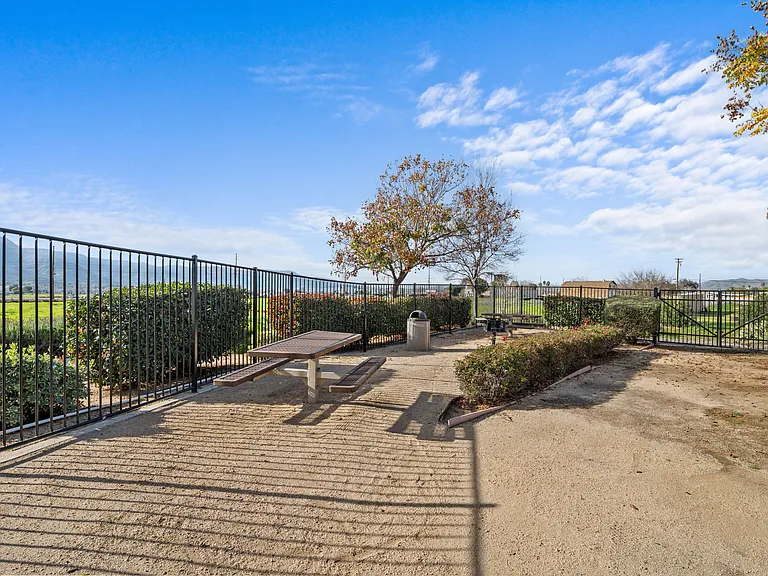 34081 Clovis Way — Photo 35