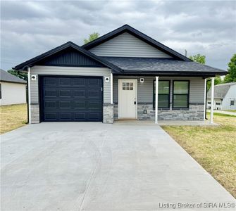 460 S Highway 31, Austin, IN, 47102