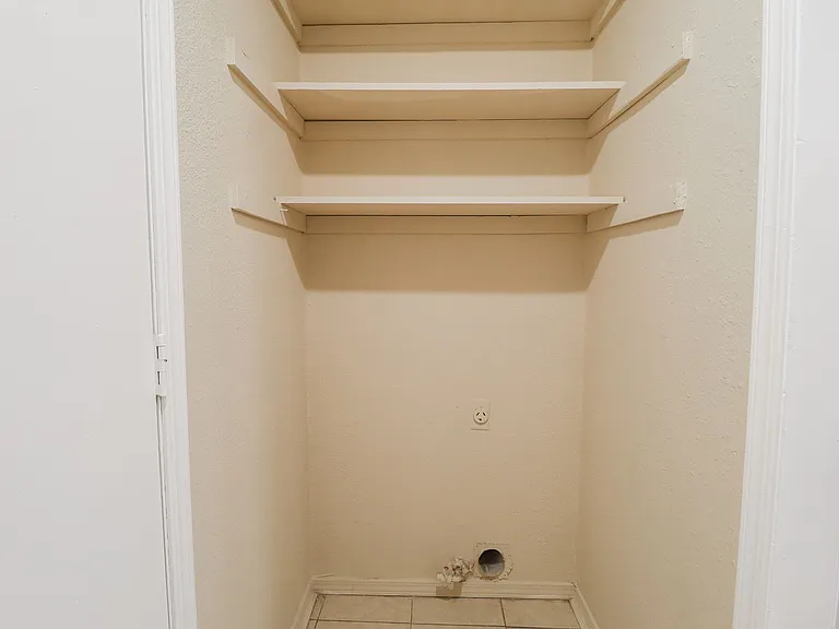 3012 S Ash Ct — Photo 16