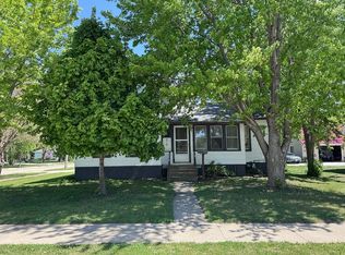 515 N Linn Ave, New Hampton, IA 50659
