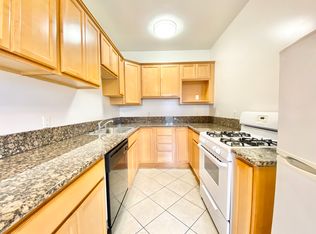 800 N Las Palmas Ave #306A, Los Angeles, CA 90038