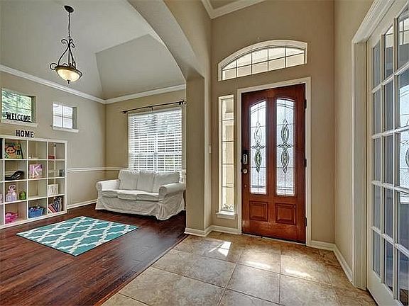 3rd image of 5224 Texas Bluebell Dr