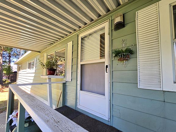 5th image of 2200 NE Highway 20 Unit 10