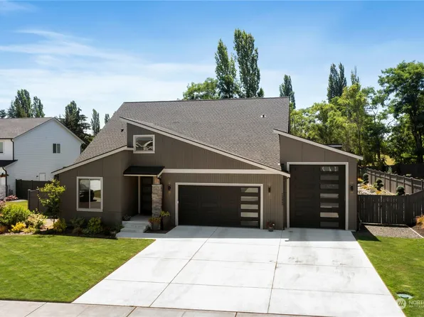12422 30th Court E, Edgewood, WA 98372