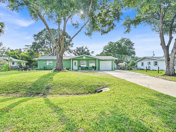 2nd image of 5214 Bowling Green Drive