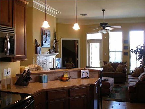 3rd image of 102 Katy Beth Dr
