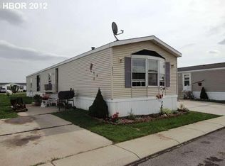 2017 Woodridge Cres, Findlay, OH 45840