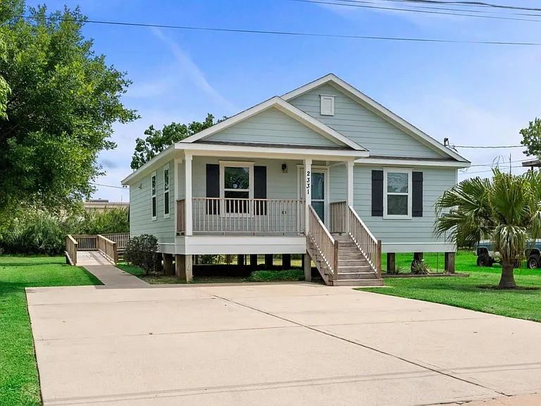2331 Rue De Lafitte Dr — Photo 1