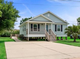 2331 Rue De Lafitte Dr, Dickinson, TX 77539