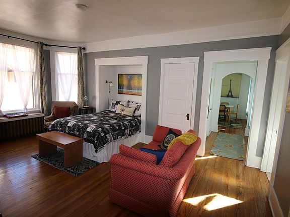 Main Room 
