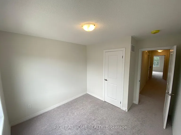 426 Okanagan Path — Photo 9