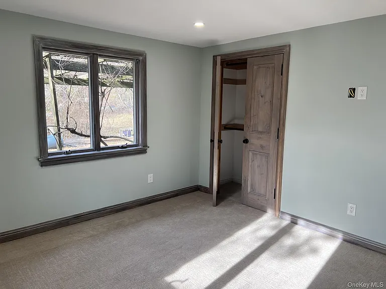 24 Lindner Pl — Photo 19