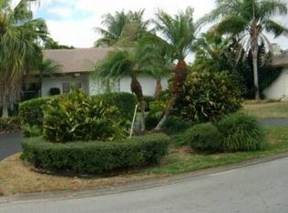 308 NW 101st Ter, Coral Springs, FL 33071