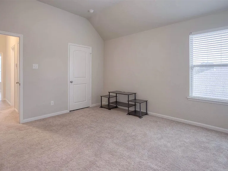 3720 Daisy Ln — Photo 28