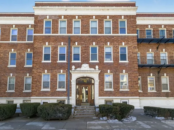 12 Ransom Rd APT 7, Brighton, MA 02135