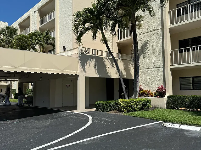200 Intracoastal Pl #404 — Photo 35