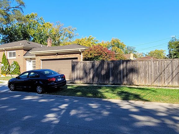 3rd image of 1357 Heidorn Ave