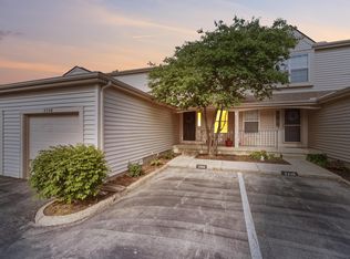 5348 Firebush Ln #98B, Columbus, OH 43235