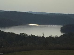 221 Washburn Rd, Clarkson, KY 42726