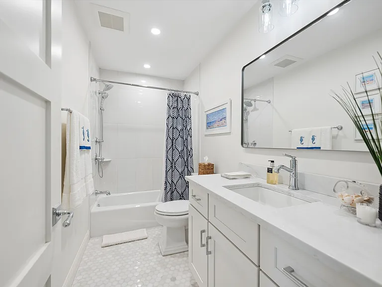 106 Powell Ave — Photo 16
