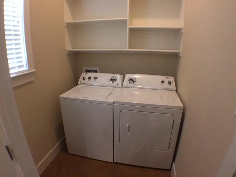5105 Duval St #A — Photo 6