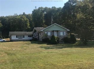 5200 Rocky Fork Rd, Cross Lanes, WV 25313