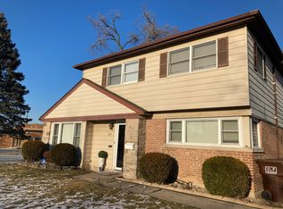 221 S Orchard Dr, Park Forest, IL