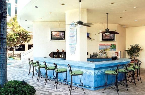 5th image of 17375 Collins Ave #1704