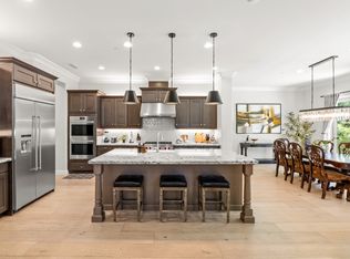 11865 N Ridgeway Dr, Fresno, CA 93730