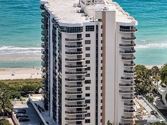 3rd image of 6423 Collins Ave APT 809