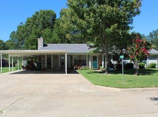 1207 Rolling Hills Dr, De Kalb, TX 75559