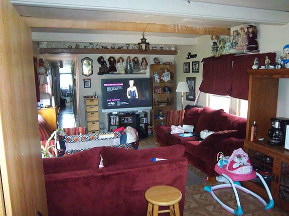 3rd image of 300 Spelter Ave Trlr 25