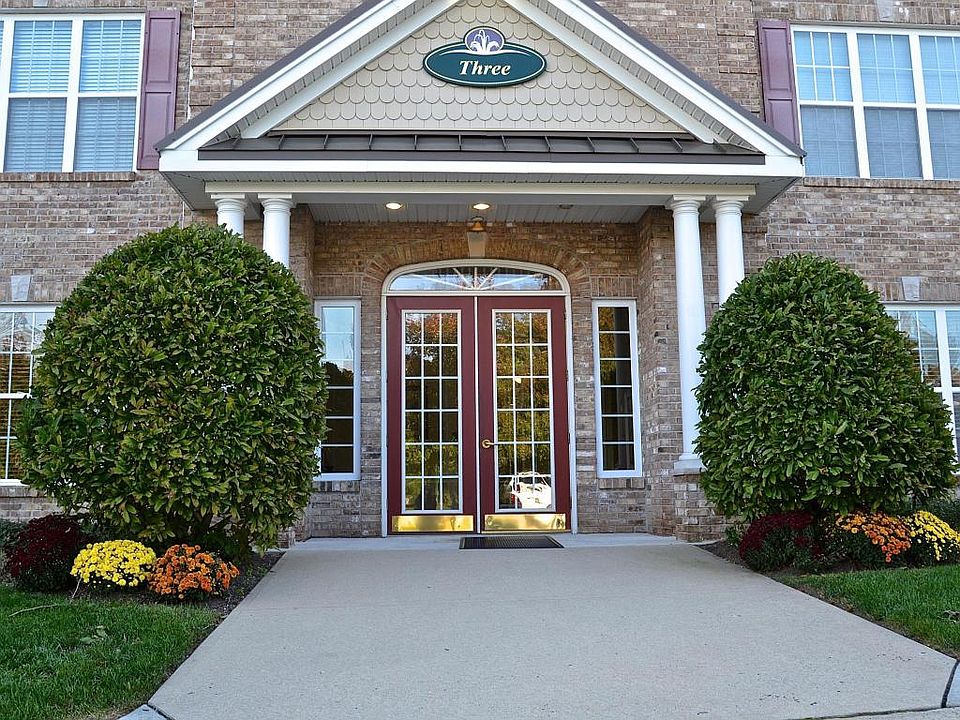 1st image of 322 Sophee Ln #1000