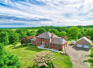 21 Sky Meadow Rd, Bethlehem, CT 06751