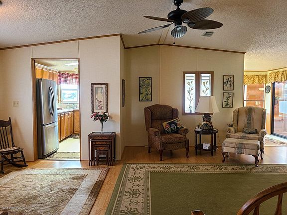 5th image of 169 Rosewood Dr