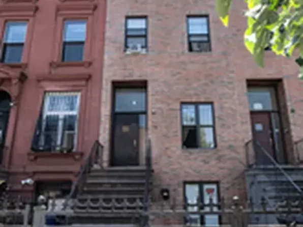 116 Macon St, Brooklyn, NY 11216