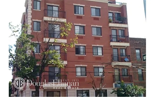 Rented by Douglas Elliman | media 31