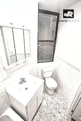 5th image of 129 2nd Ave APT 17