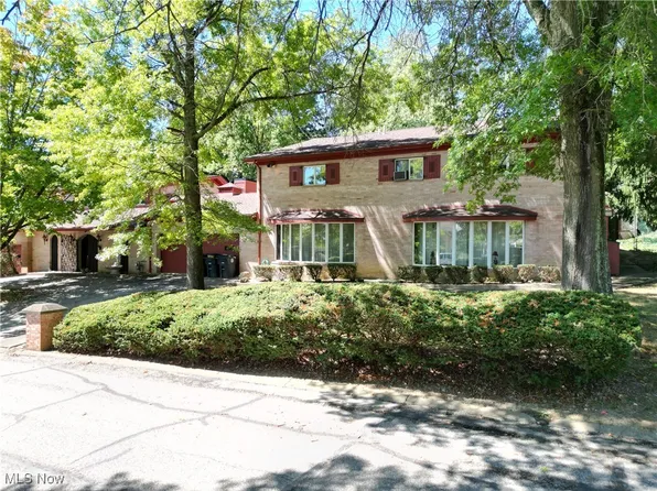 153 Teresa Dr, Steubenville, OH 43953