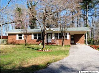 3968 Crest Lake Dr, Southside, AL 35907